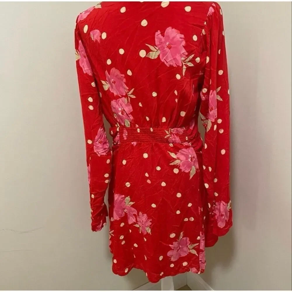 NET Free People Red Floral Button Down Ruched Side Dress Size: L Free People